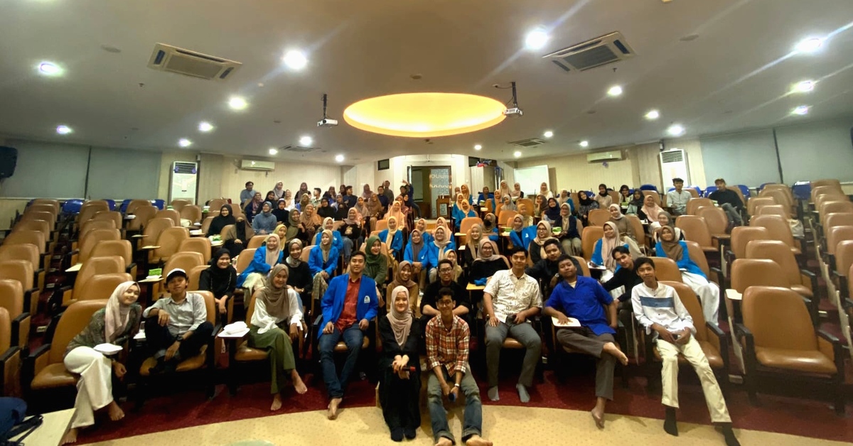 Kemeriahan Penutupan Ramadhan Fest: DEMA FITK UIN Jakarta Mempererat Ikatan Kekeluargaan dalam Buka Bersama FITK