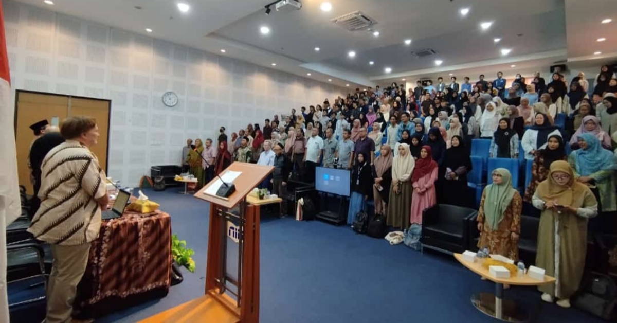 Profesor Phillip Buckley Beri Kuliah Umum Fenomenologi dan Produksi Makna dalam Riset Humaniora