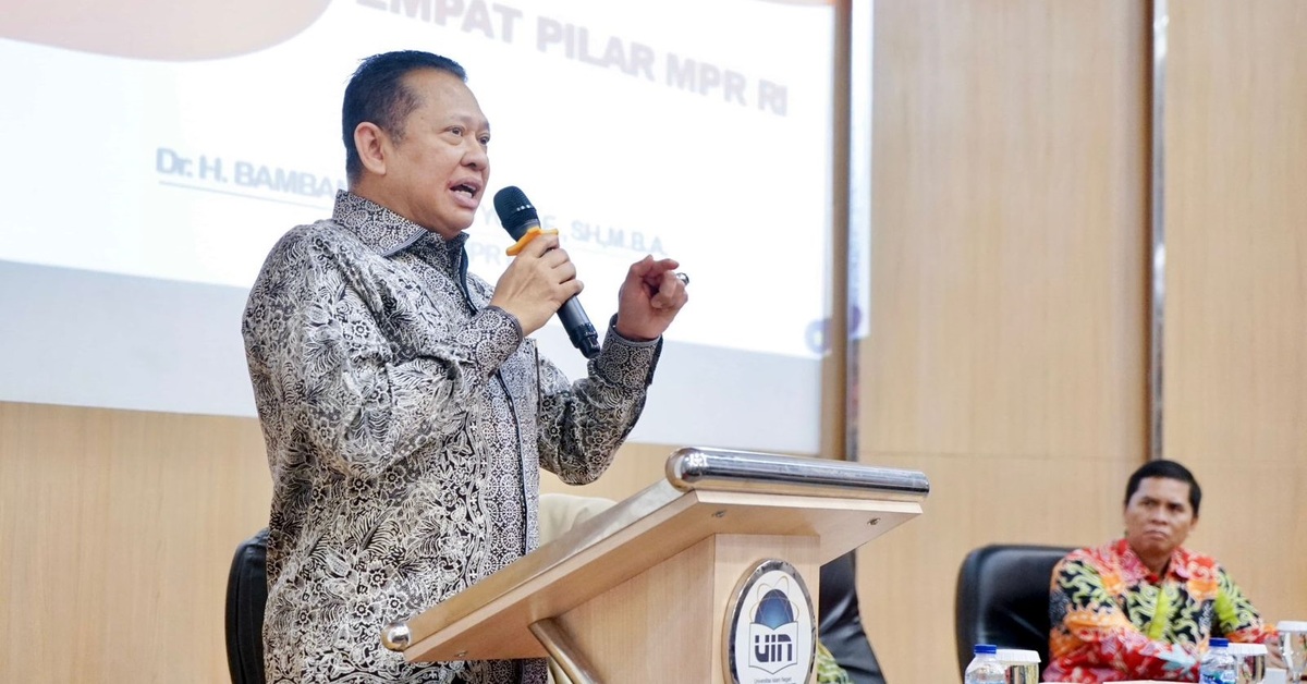 Kuliah Umum Sosialisasi Empat Pilar MPR RI Bersama Dewan Eksekutif Mahasiswa Fakultas Hukum UIN Jakarta, Ketua MPR RI Bamsoet Dorong Kaji Sistem Pemilu