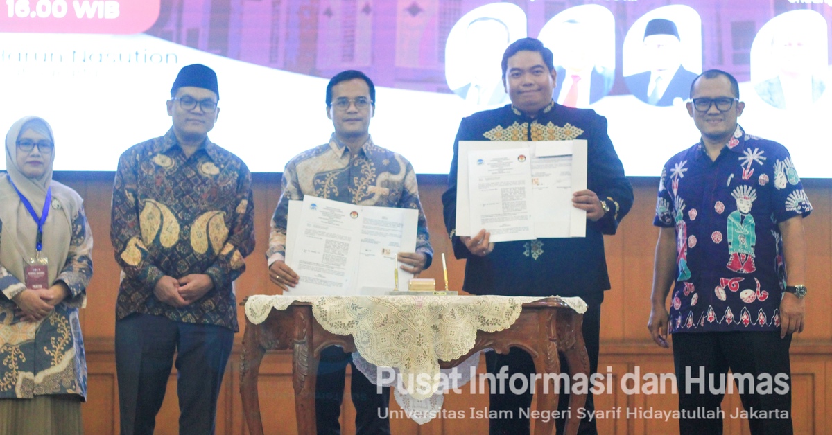 FDIKOM UIN Jakarta dan Komisi Informasi Pemprov DKI Jakarta Tandatangani MoA dalam Seminar Keterbukaan Informasi Publik