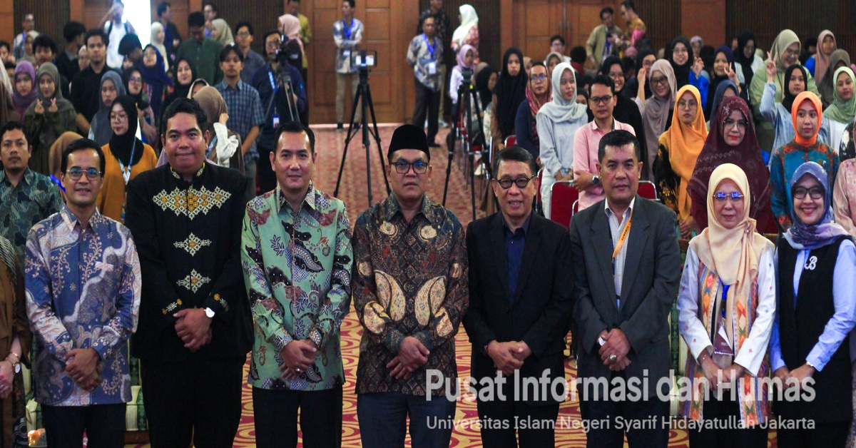 Rektor Ingatkan Pentingnya Etika dalam Penyampaian Informasi Publik di Media Sosial
