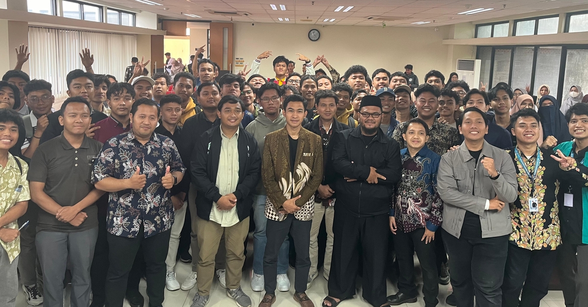 Seminar LDKS FISIP: "Demokrasi di Ujung Tanduk: Mahasiswa Beraksi dan Mengambil Peran!" 