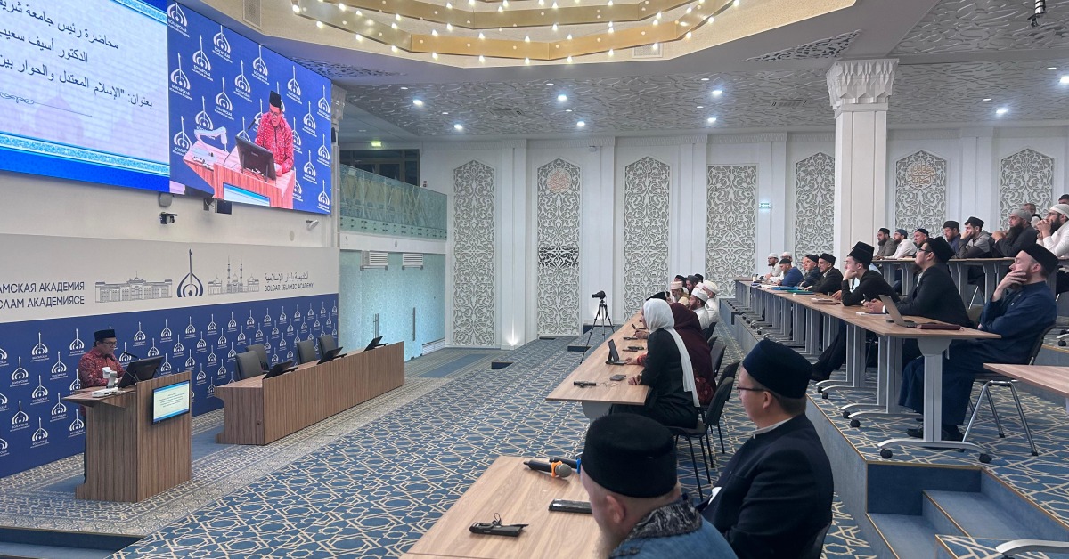Sampaikan Kuliah Umum di Bolgar Islamic Academy, Rektor UIN Jakarta Perkenalkan Pancasila ke Muslim Rusia
