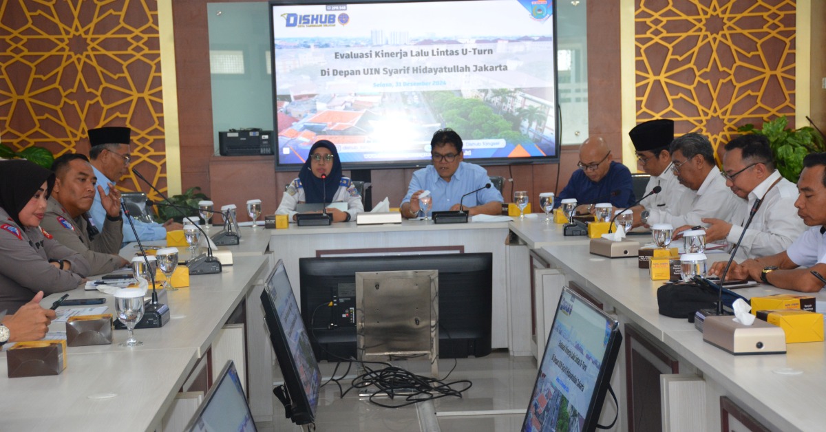 UIN Jakarta dan Otoritas Jalan Raya Gelar Evaluasi U-Turn Depan Kampus